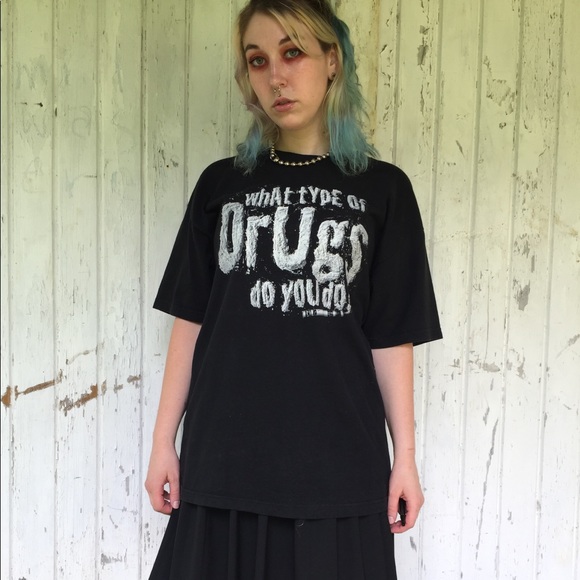 SOLD  VINTAGE PSYCHO REALM RAVER TEE - Picture 3 of 6